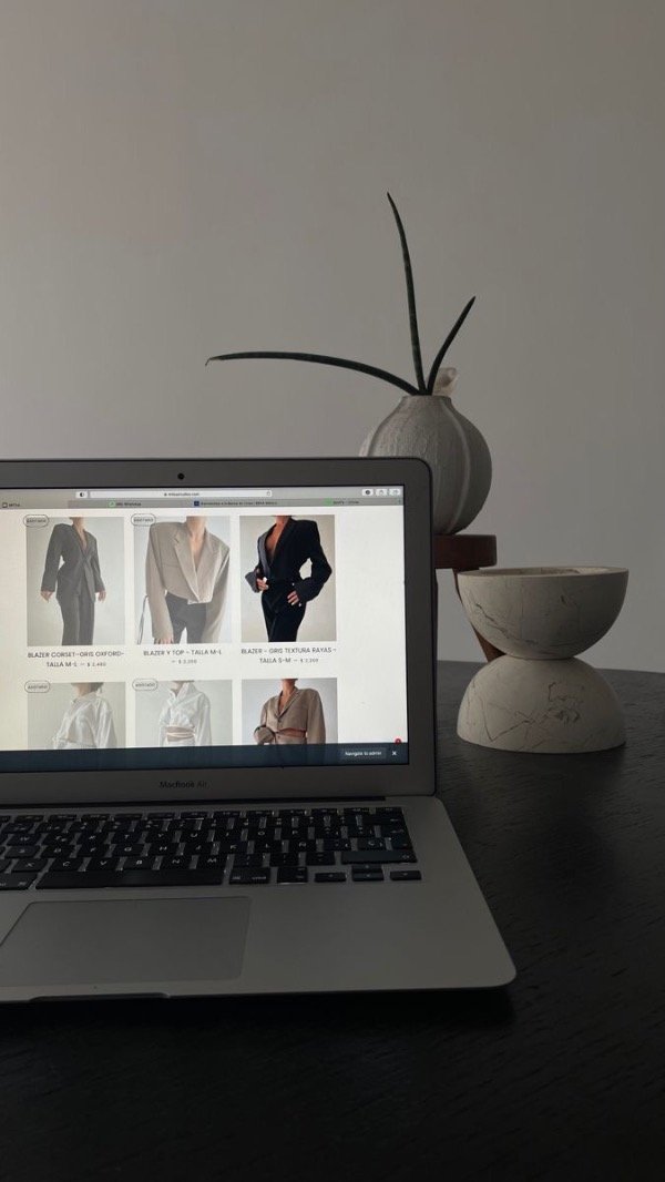 Producto - ARMADO DE LOOKS CON TUS PRENDAS MODALIDAD VIRTUAL