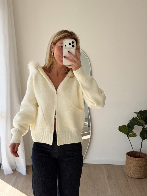 Producto - CAMPERA BOLSILLOS CAPUCHA DESMONTABLE
