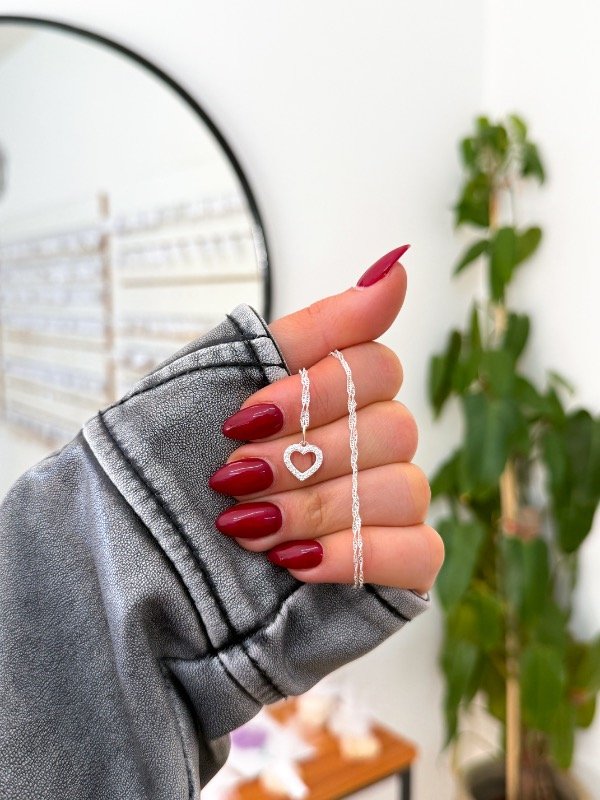 Producto - Cadenita plata 925 corazón contorno micropave