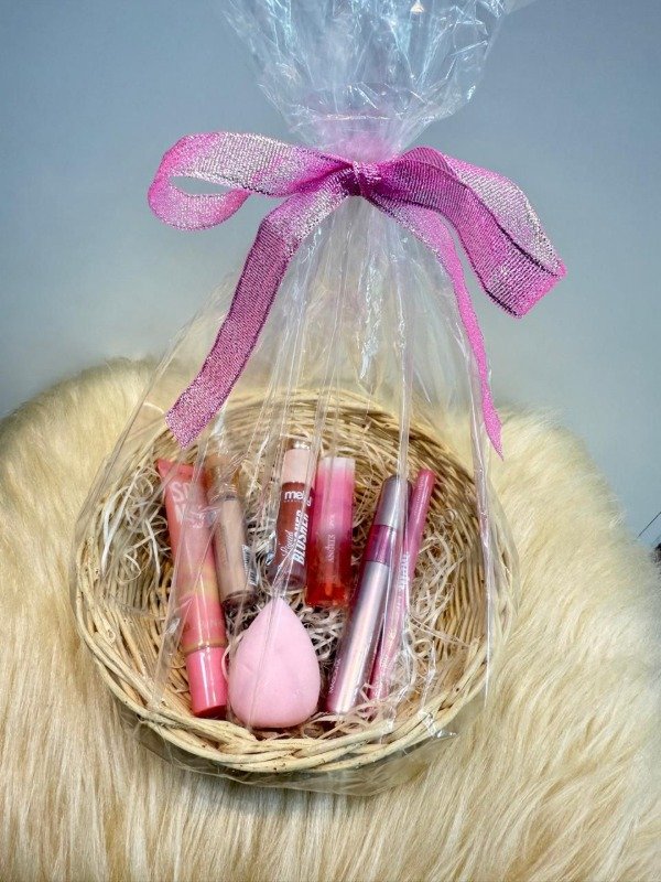 Producto - CANASTA REGALO - MAKEUP