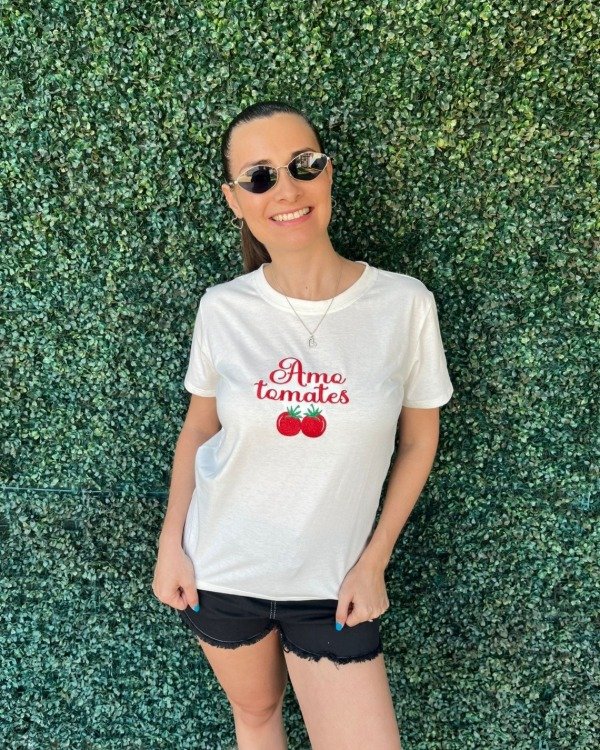 Producto - REMERA DE ALGODÓN DISEÑO BORDADO - 0