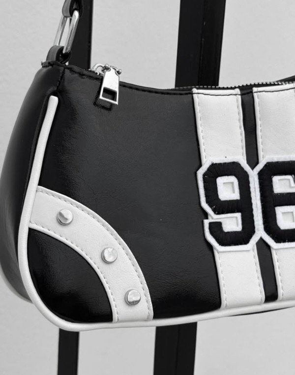 Producto - MINIBAG RETRO