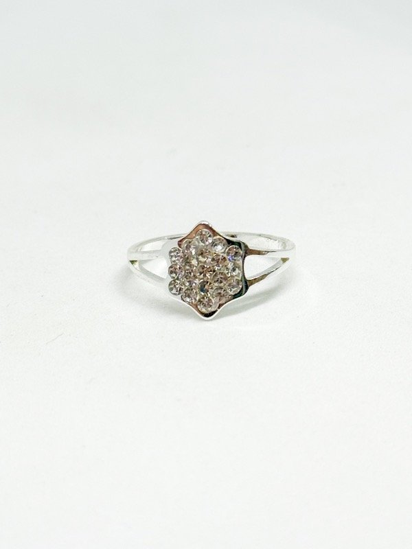 Producto - Anillo flor con strass acero blanco
