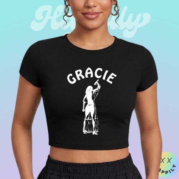 Baby tee Gracie Abrams #9 — imagen 2