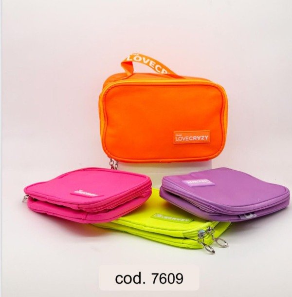 Producto - Porta cosmético fluor Love Crazy Tejar