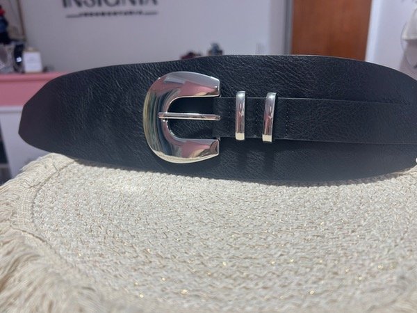 Producto - Faja negra