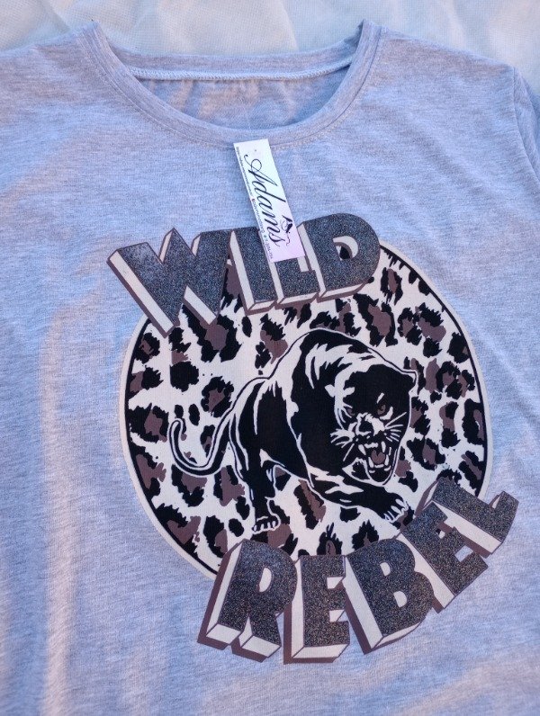 Producto - REMERA WILD REBEL ALGODÓN T2/3