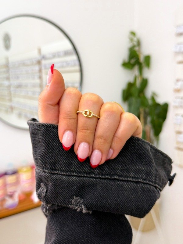 Producto - Anillo bañado en oro gancho micropave regulable