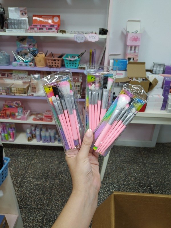 Producto - Set mini brochas naez x5