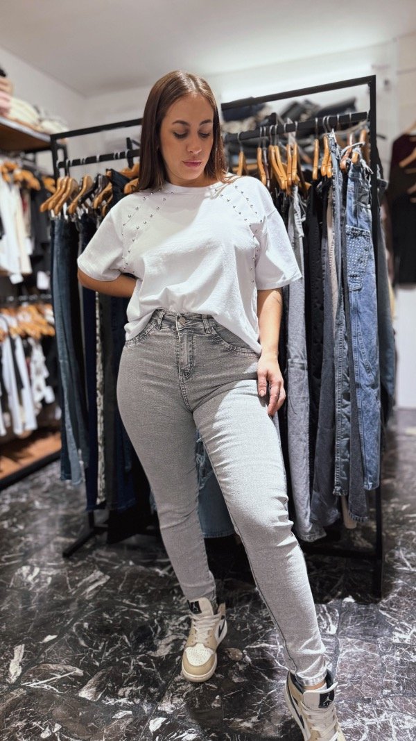 Producto - Skinny gris