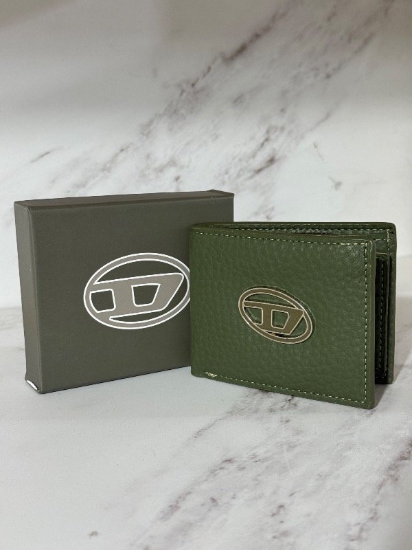 Producto - BILLETERA DIESEL VERDE (con caja)