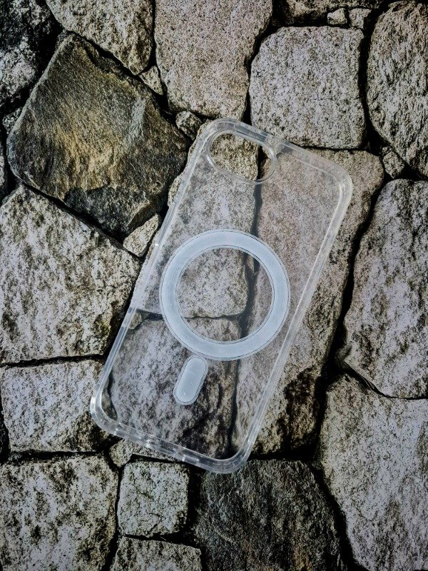 Producto - Funda rigida MagSafe Iphone 16e