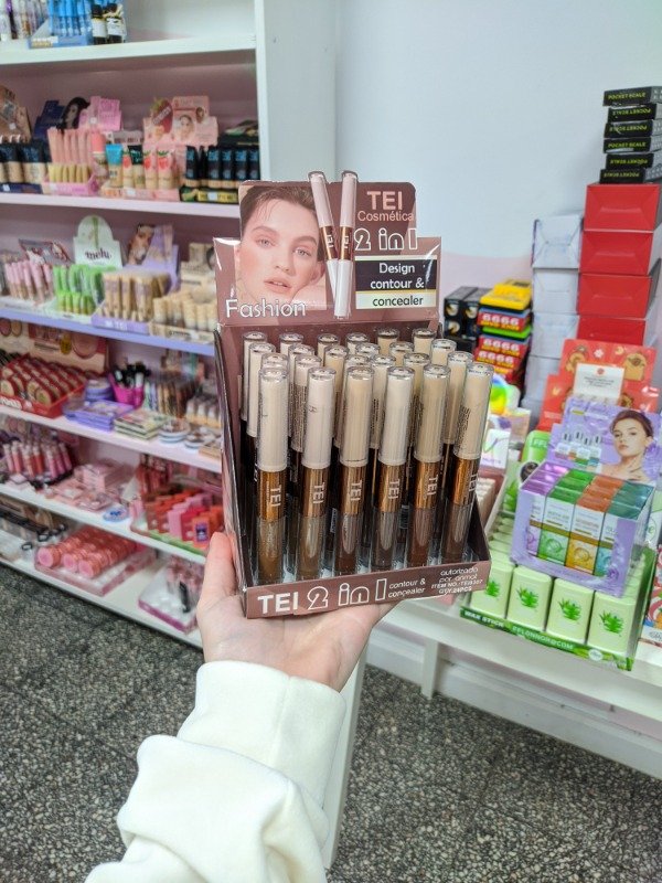 Producto - Corrector y contorno líquido Tei