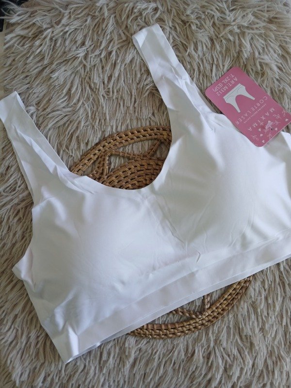 Producto - Top sin costura con tasa blanco T.105