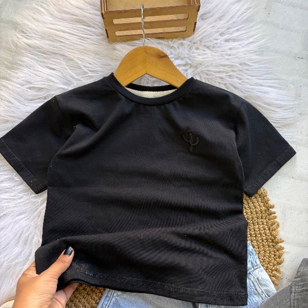 Producto - Reme over bordada en color NEGRO talles hasta 3/4 años