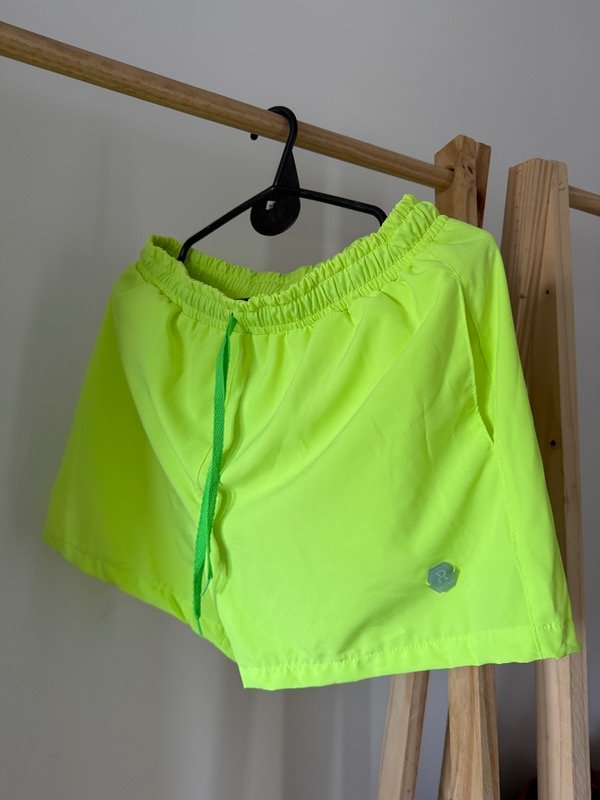 Producto - Short de baño amarillo fluo