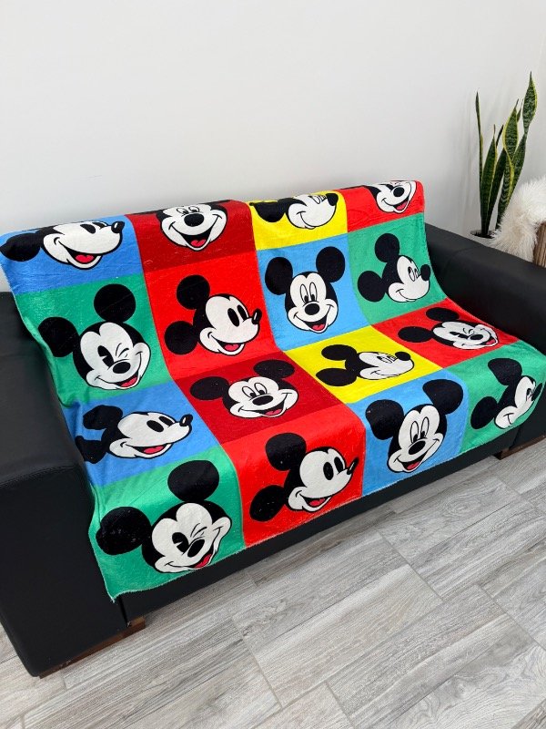 Producto - Manta polar soft - Mickey Mouse cuadritos