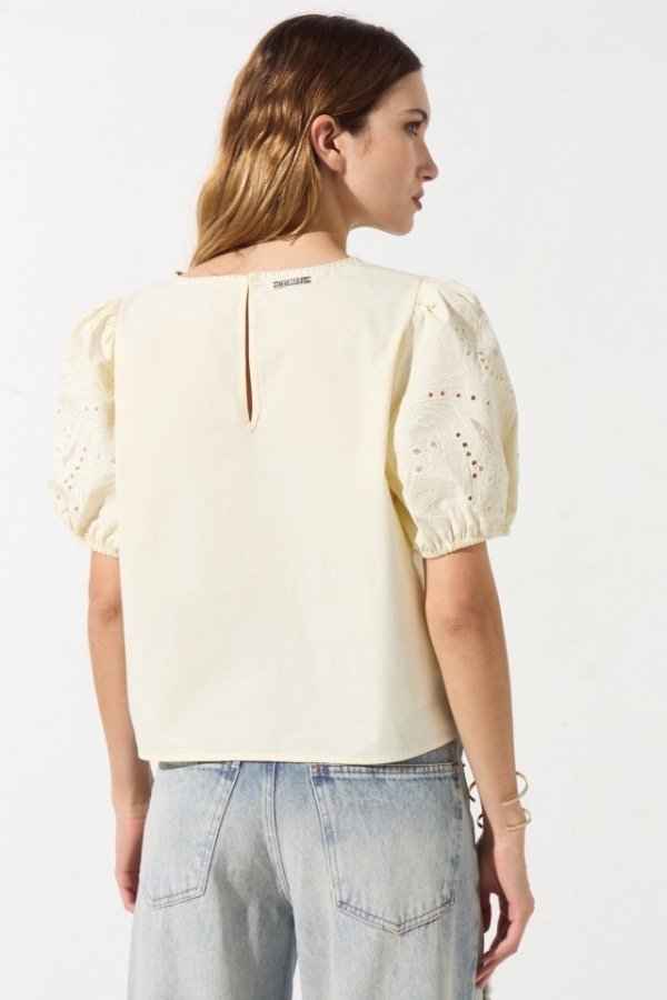 Producto - Blusa Fiore Vainilla St Marie - 2
