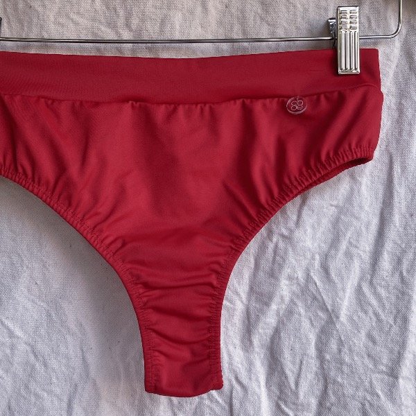 Producto - Bombacha alta con faja less rojo