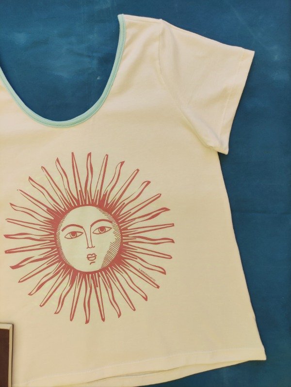 Producto - REMERA SOL TIZA TALLE XL