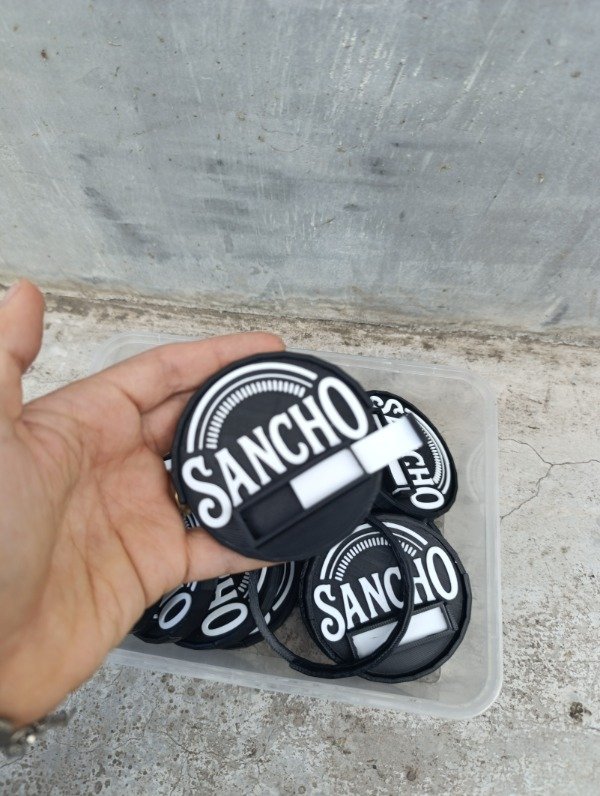 Producto - Pin identificador de personal con nombre intercambiable - 2