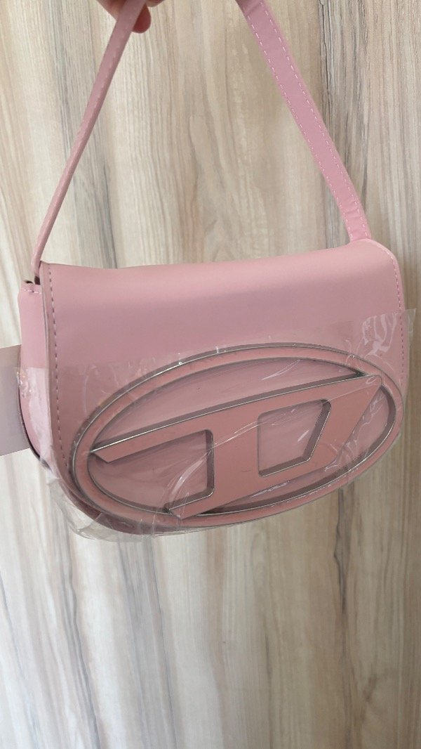 Producto - Minibag DIESEL rosa doble correa - 7