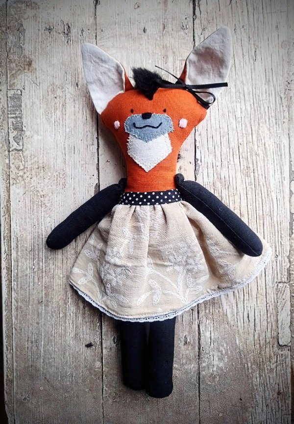 Producto - Aguará Guazú con Vestido