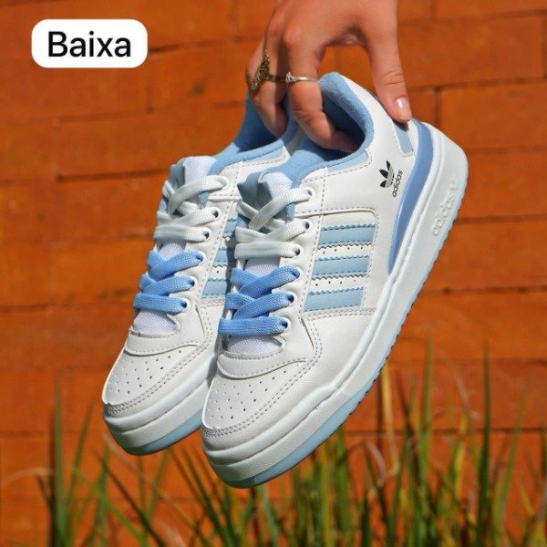 Producto - adidas forum celeste