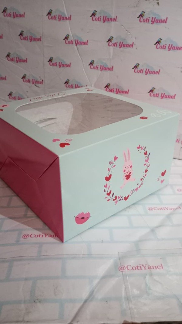 Producto - Caja 17x17cm "Feliz dia" - 2