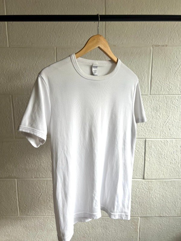 Producto - Remera blanca
