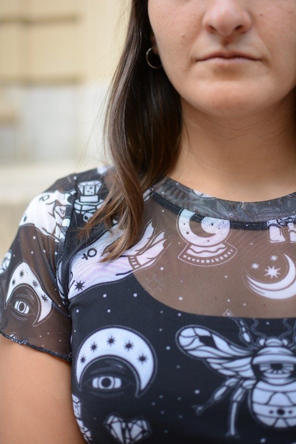 Producto - Crop Top Mística Negra Microtul