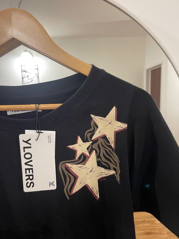 Producto - Remera Stars Y- Lovers Negra
