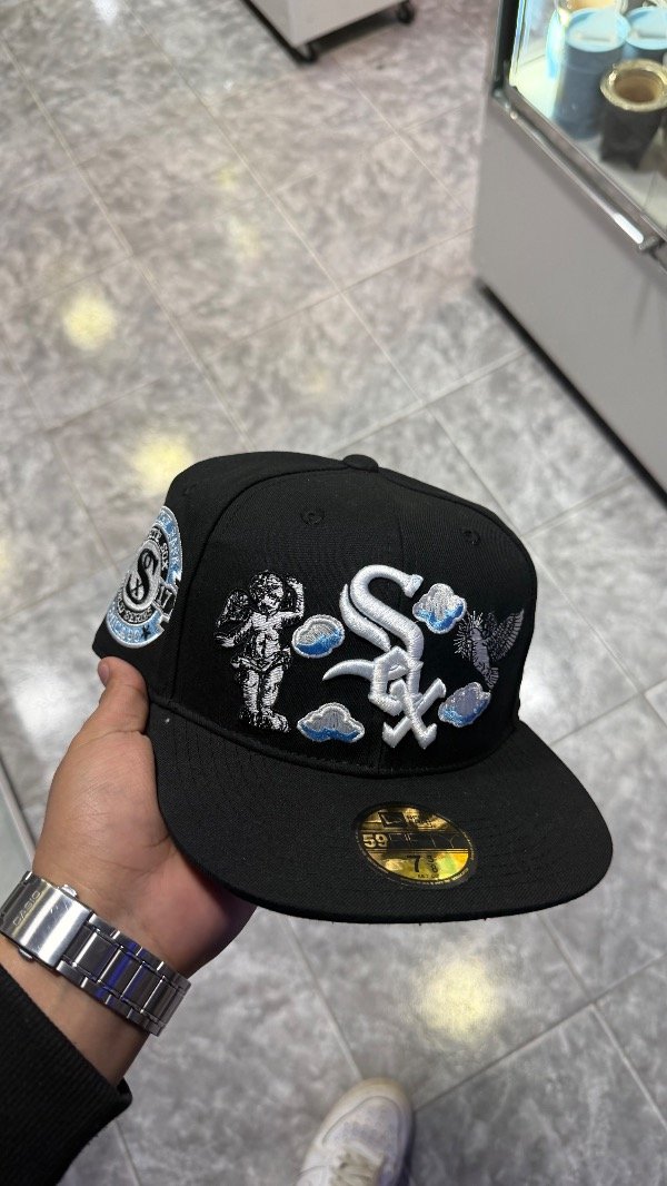 Producto - CAP CERRADA SOX CON DETALLES NUBE 58.7cm