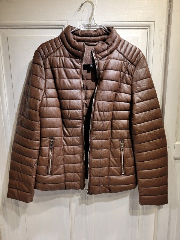 Producto - Campera ecocuero marrón Talle L - PRECIO: 90X