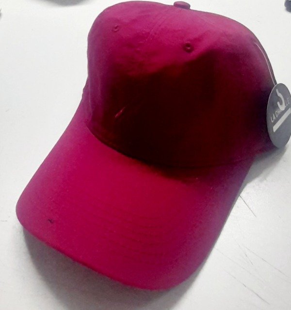Gorra con visera