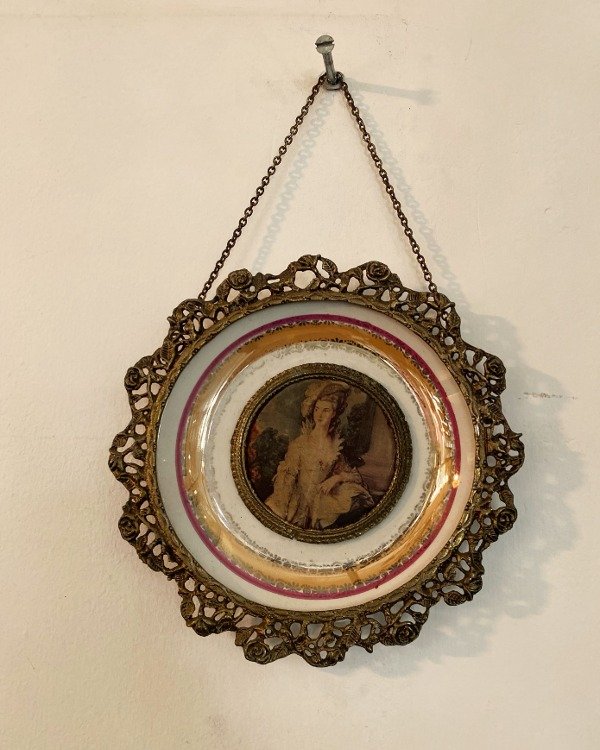 Producto - Plato Colgante Circular Bronce Hartford 20.5 Cm Antiguo