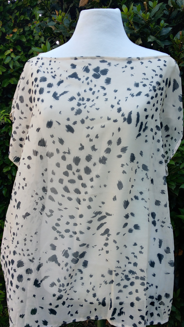 Producto - Camisola Larga En Gasa Estampada XL