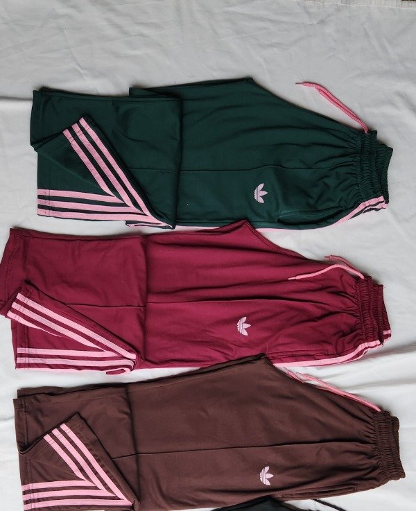 Producto - Palazo adidas con friza