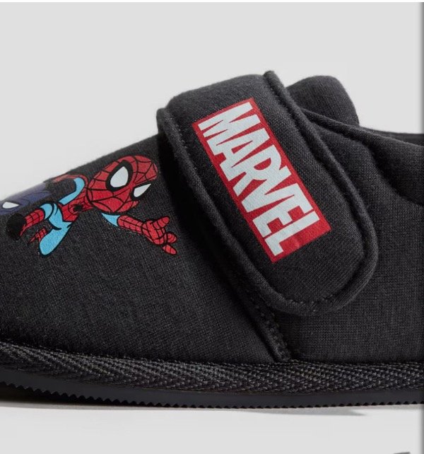 Producto - Pantuflas Marvel - 1