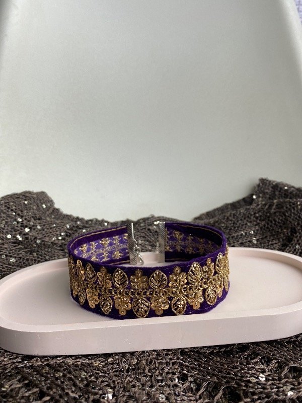 Producto - Choker morado - 2