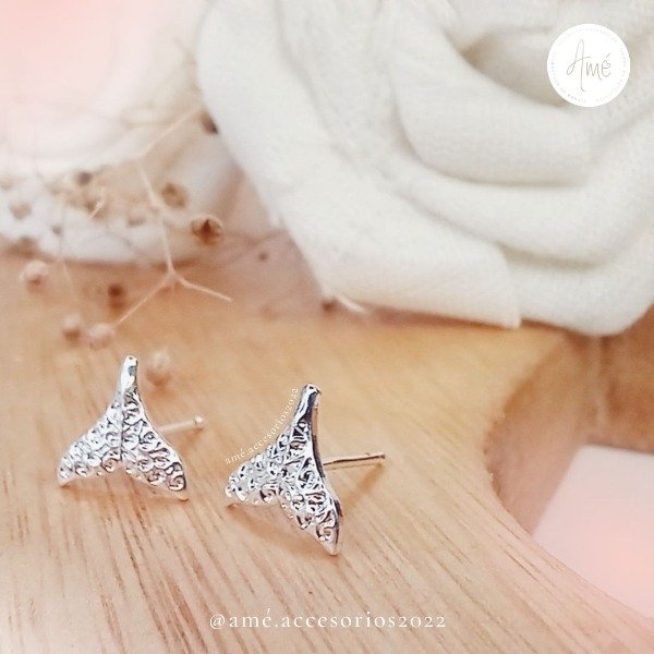 Producto - ARO ABRI COLA  BALLENA CON RELIEVE