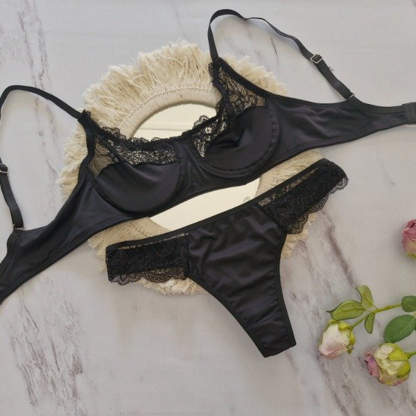 Producto - Conjunto microfibra y puntilla - talle 90