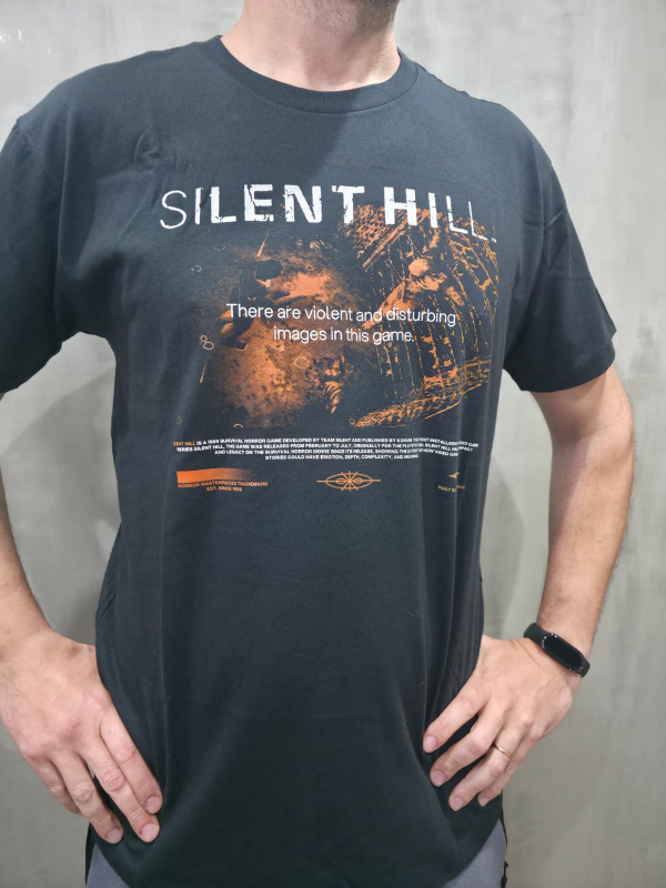 REMERA "SILENT HILL 1" STOCK