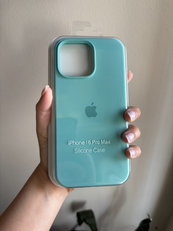 Producto - Silicone Case Turquesa Iphone 16 Pro Max