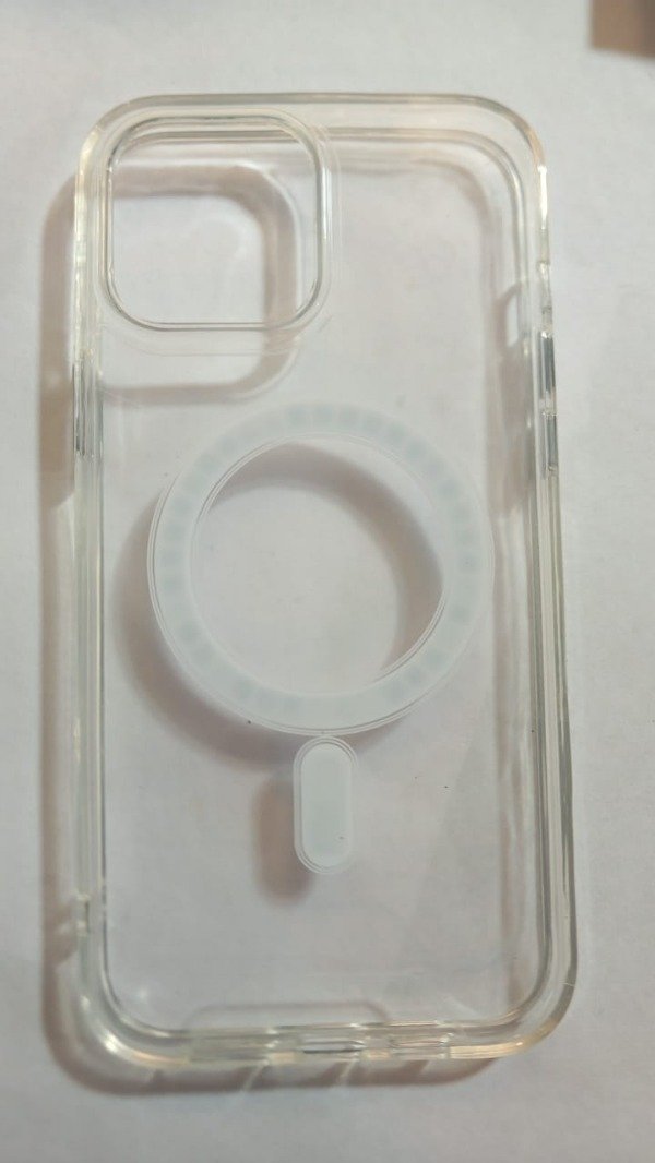 Producto - Funda Magsafe Transparente para iPhone 13 Pro Max