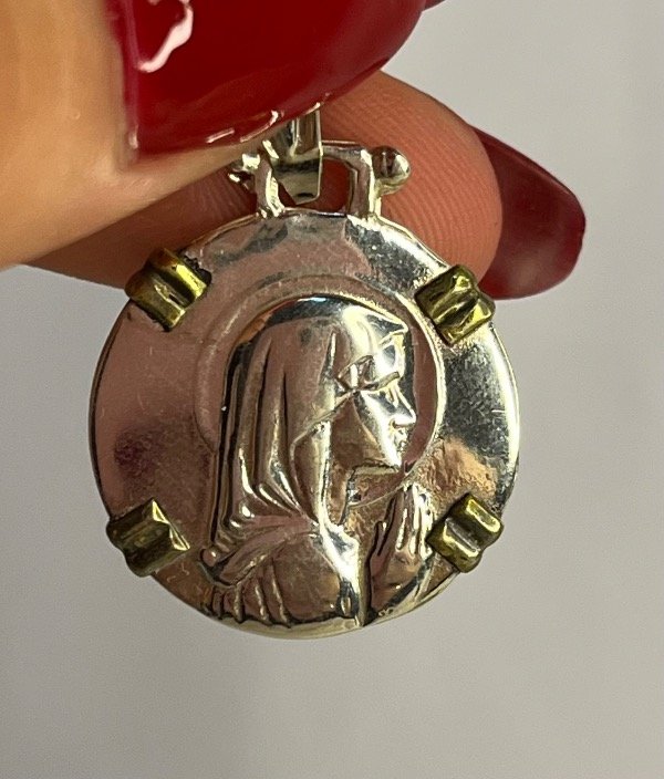 Producto - Dije Virgen