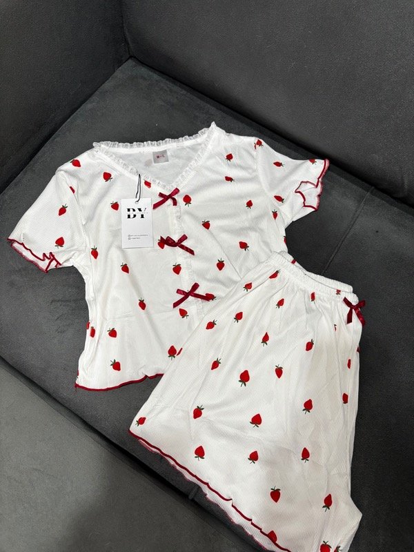 Producto - Pijama Kim fresa