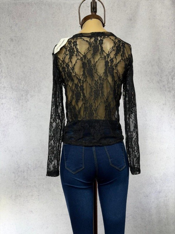 Producto - REMERA CERIN ENCAJE NEGRA - 3