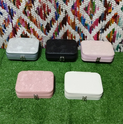 Producto - Linea Vlady!! Joyera portatil con cierre