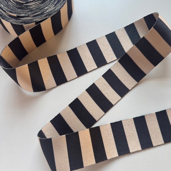 Producto - Cinta Rayada negra y beige pase 40 x 3mts